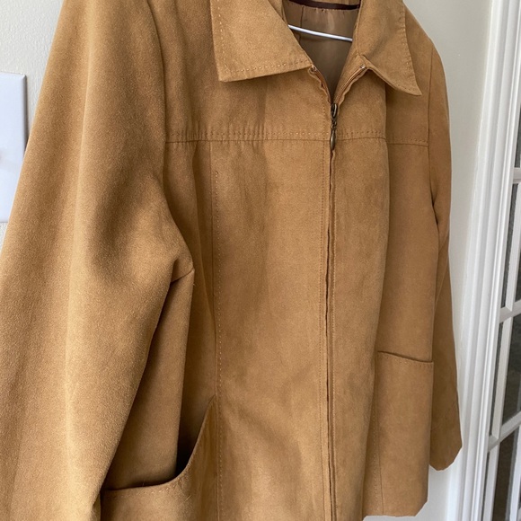 Hey! I'm a Faux Suede Jacket! 🧥 - Picture 2 of 3